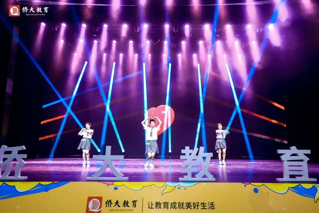 14223456.jpg 图片