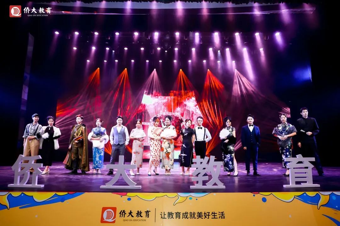 15-旗袍秀.jpg 图片